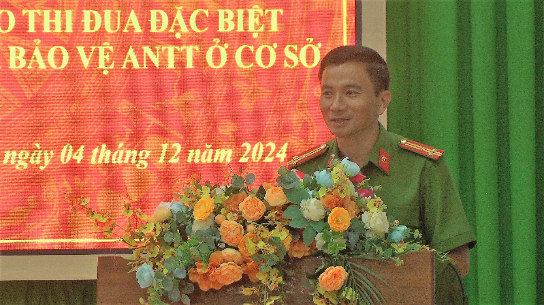 ngoan dunng.00_07_47_09.Still099
